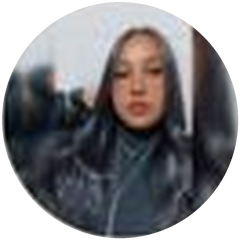 Foto de Julia, aluna de Poliana Crivellari